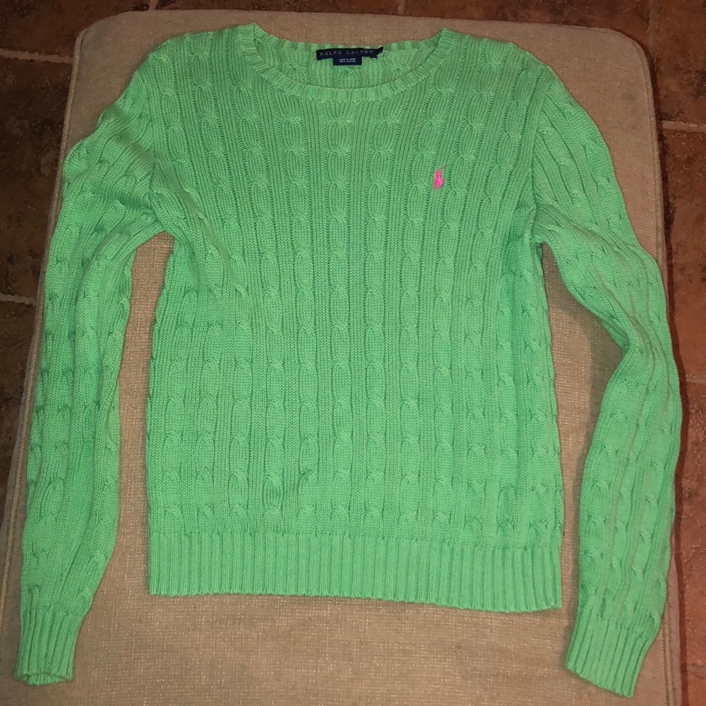 Ralph Lauren woman’s sweater LIKE NEW